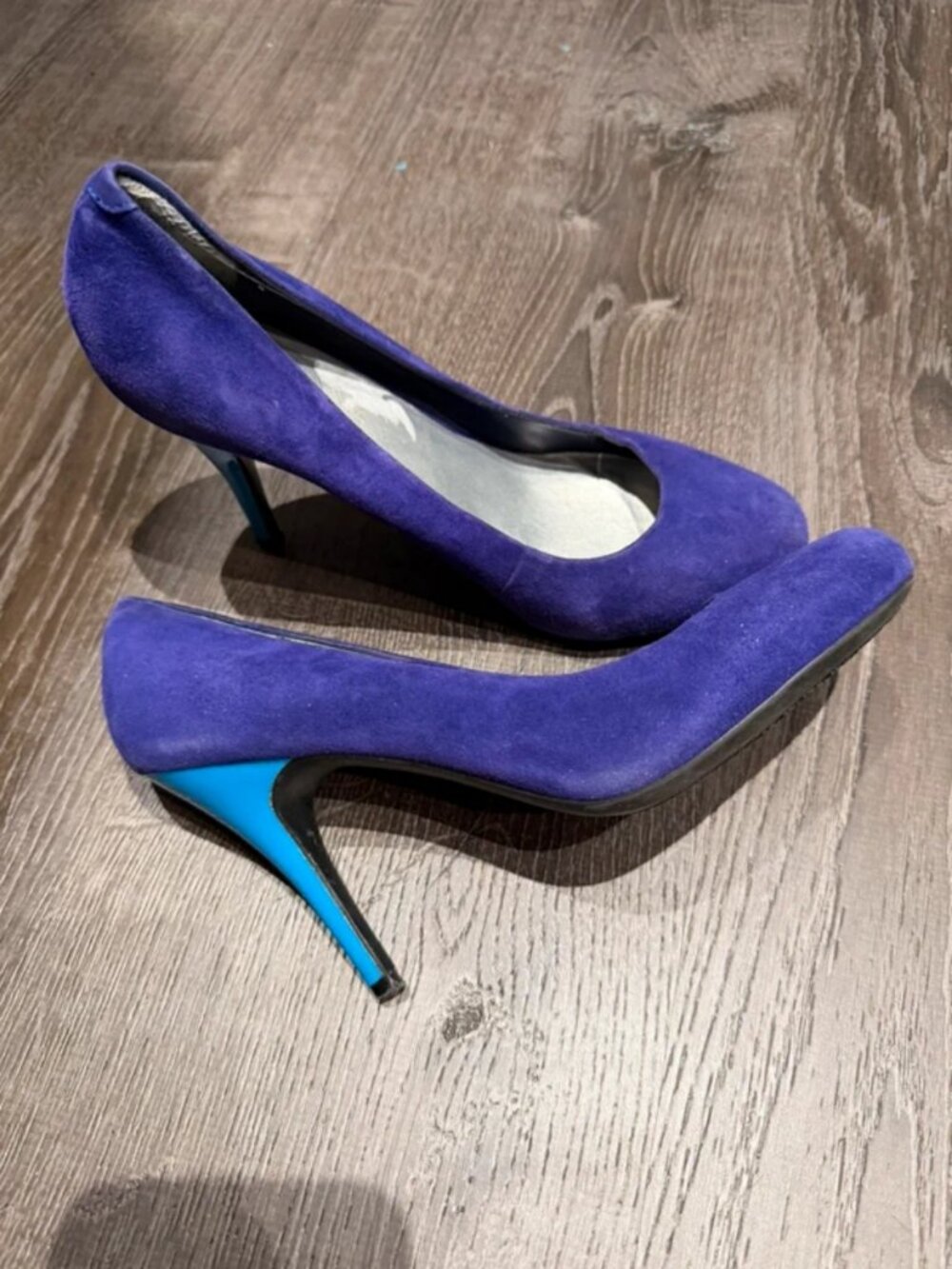 Purple blue stilleto